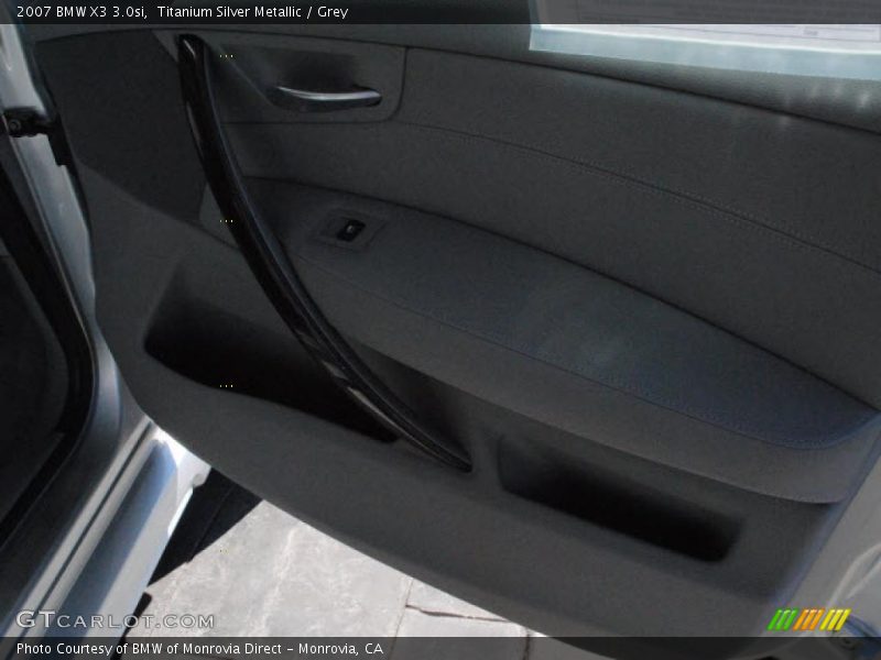 Titanium Silver Metallic / Grey 2007 BMW X3 3.0si
