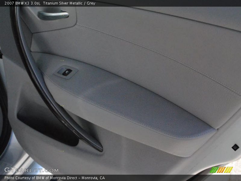 Titanium Silver Metallic / Grey 2007 BMW X3 3.0si