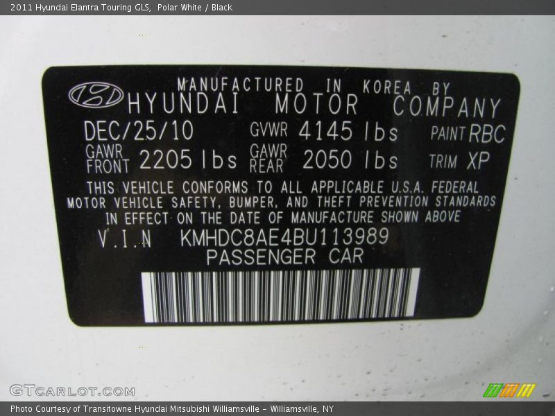 Polar White / Black 2011 Hyundai Elantra Touring GLS