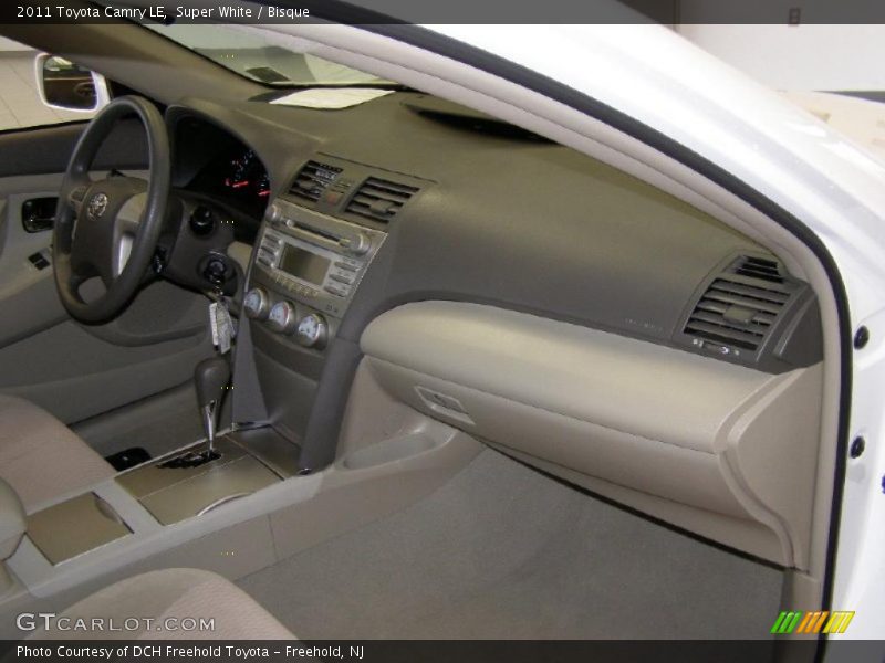 Super White / Bisque 2011 Toyota Camry LE