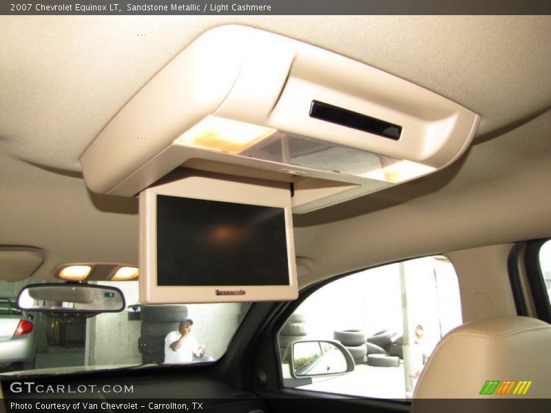 Sandstone Metallic / Light Cashmere 2007 Chevrolet Equinox LT