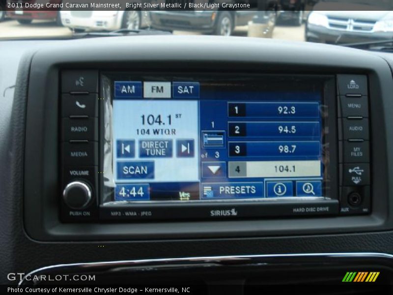 Bright Silver Metallic / Black/Light Graystone 2011 Dodge Grand Caravan Mainstreet