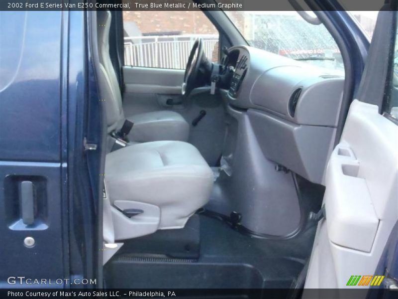 True Blue Metallic / Medium Graphite 2002 Ford E Series Van E250 Commercial