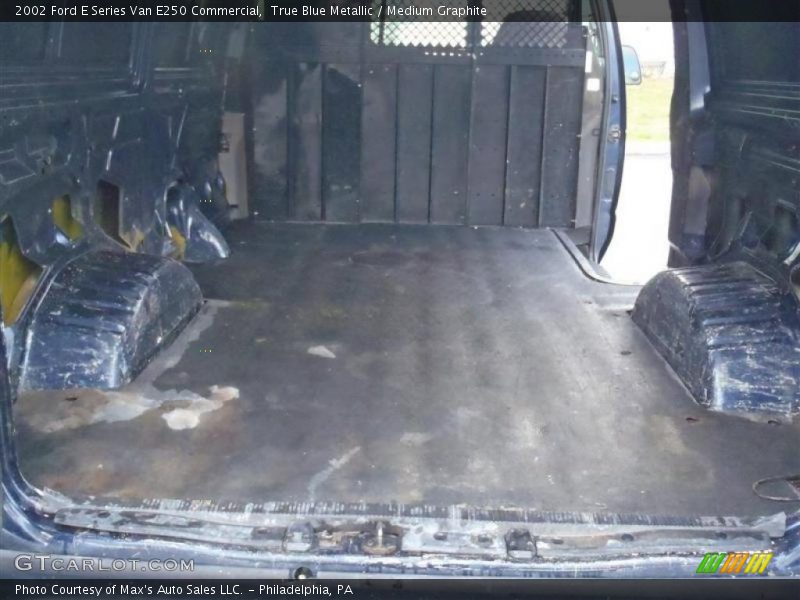 True Blue Metallic / Medium Graphite 2002 Ford E Series Van E250 Commercial