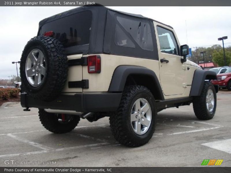 Sahara Tan / Black 2011 Jeep Wrangler Rubicon 4x4