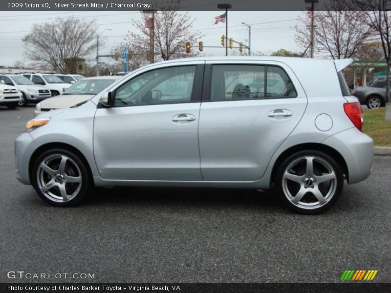 Silver Streak Mica / Charcoal Gray 2009 Scion xD