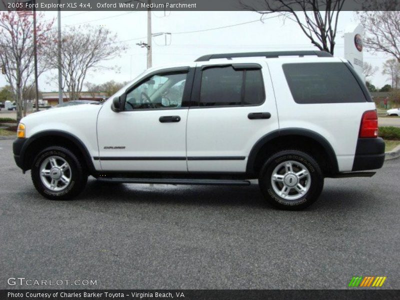 Oxford White / Medium Parchment 2005 Ford Explorer XLS 4x4