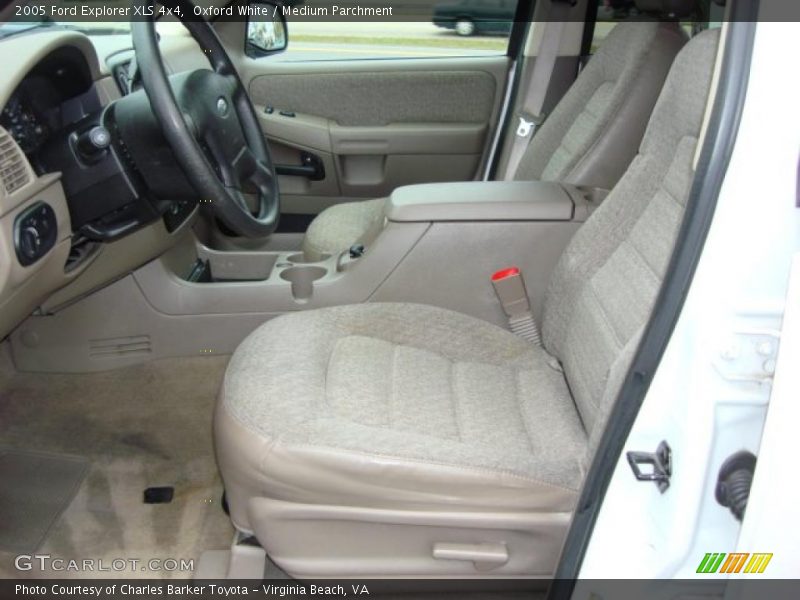 Oxford White / Medium Parchment 2005 Ford Explorer XLS 4x4