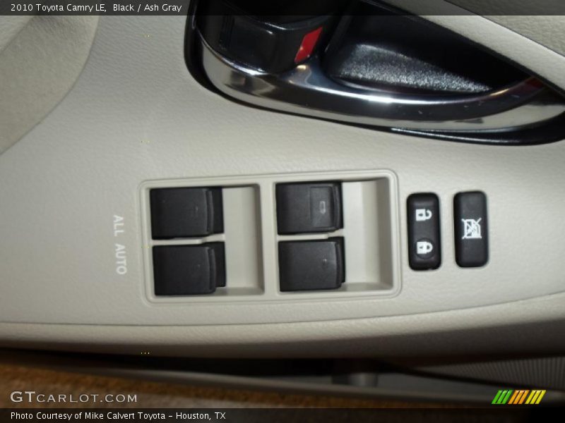 Black / Ash Gray 2010 Toyota Camry LE