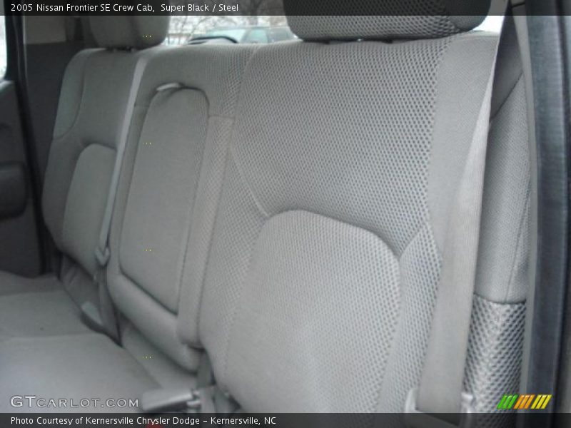 Super Black / Steel 2005 Nissan Frontier SE Crew Cab