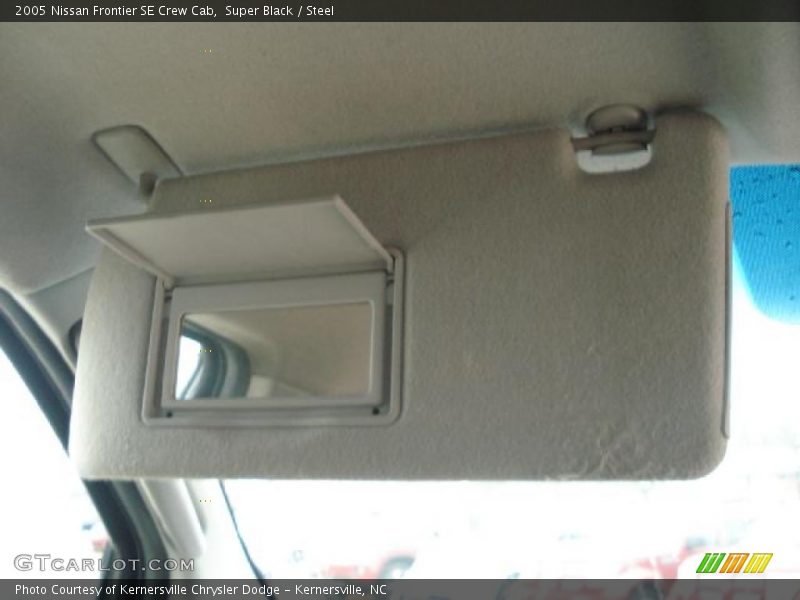 Super Black / Steel 2005 Nissan Frontier SE Crew Cab