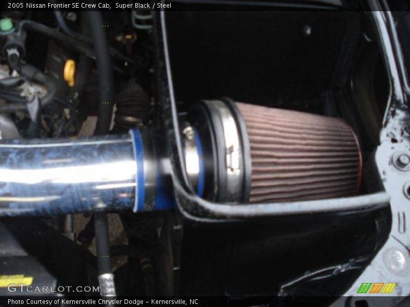 Super Black / Steel 2005 Nissan Frontier SE Crew Cab