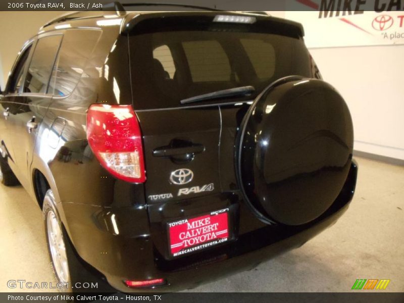 Black / Ash 2006 Toyota RAV4
