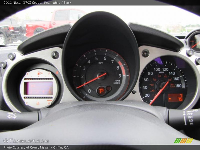  2011 370Z Coupe Coupe Gauges