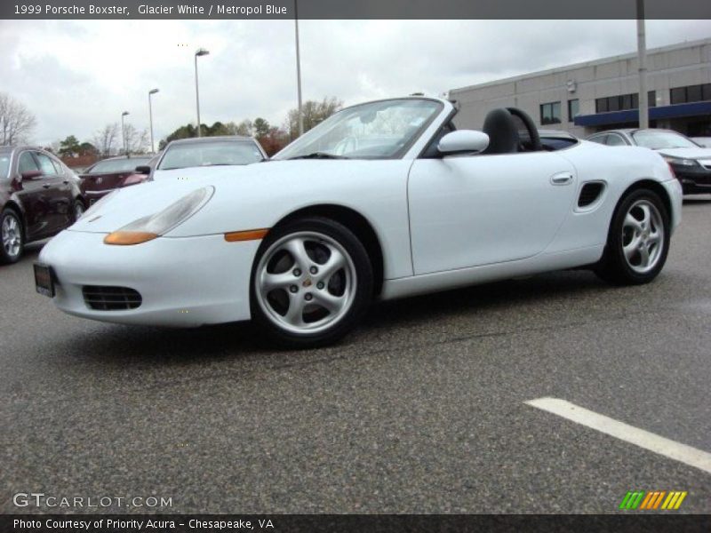 Glacier White / Metropol Blue 1999 Porsche Boxster