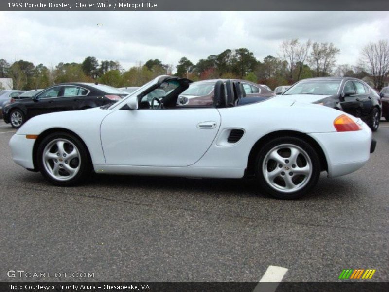 Glacier White / Metropol Blue 1999 Porsche Boxster