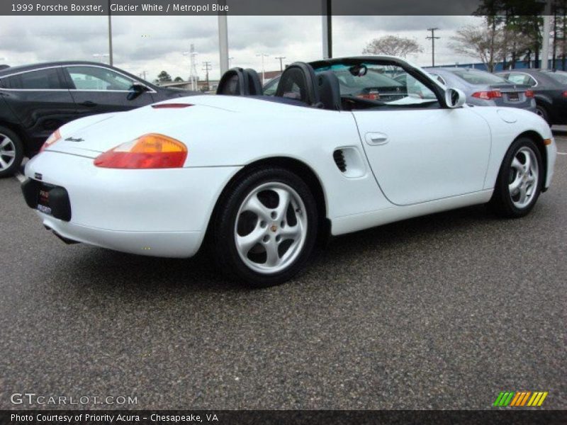 Glacier White / Metropol Blue 1999 Porsche Boxster