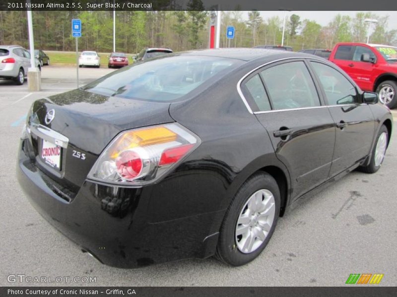 Super Black / Charcoal 2011 Nissan Altima 2.5 S