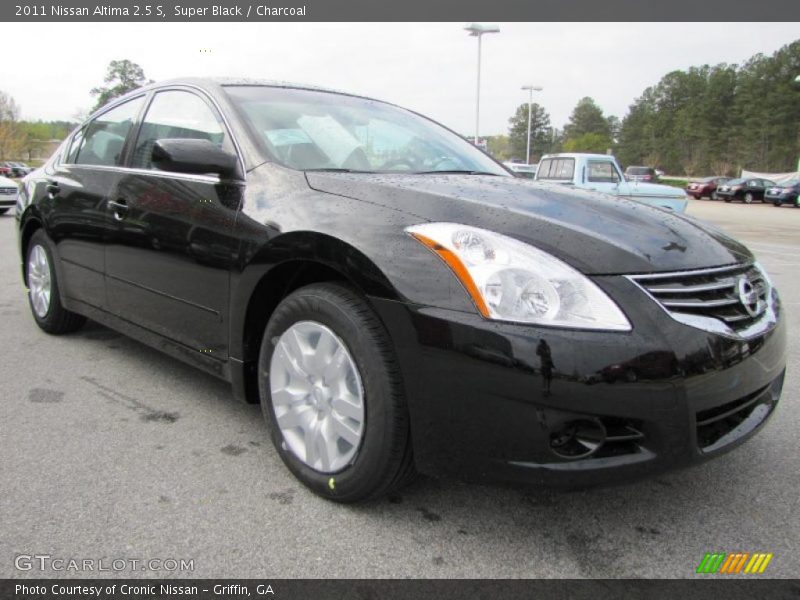 Super Black / Charcoal 2011 Nissan Altima 2.5 S