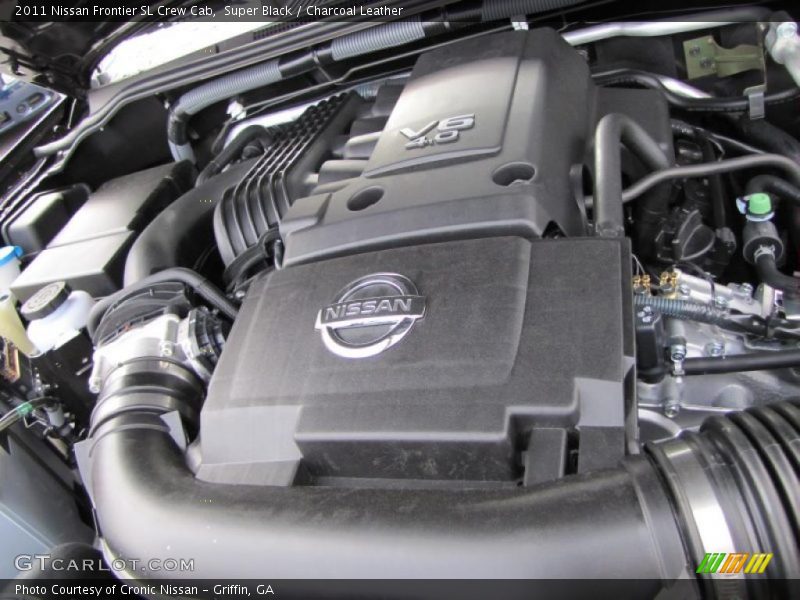 Super Black / Charcoal Leather 2011 Nissan Frontier SL Crew Cab