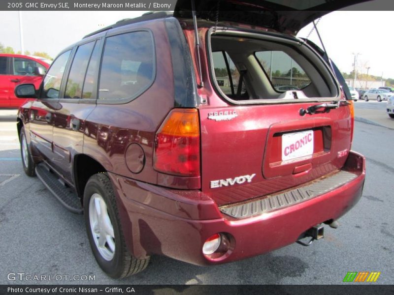 Monterey Maroon Metallic / Ebony 2005 GMC Envoy SLE