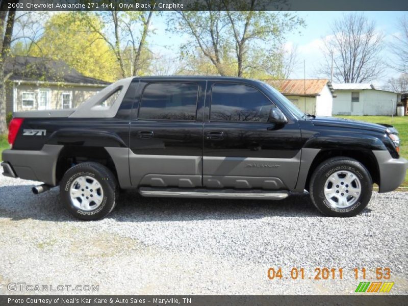 Onyx Black / Graphite 2002 Chevrolet Avalanche Z71 4x4