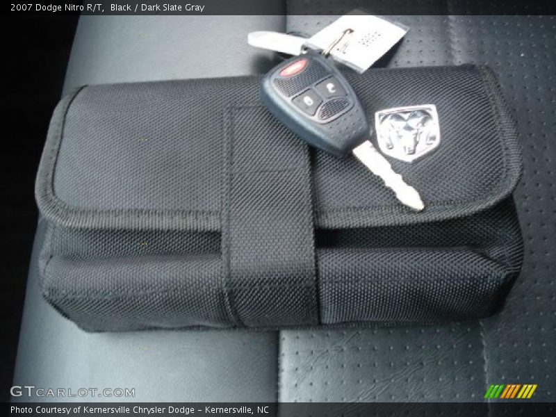 Black / Dark Slate Gray 2007 Dodge Nitro R/T
