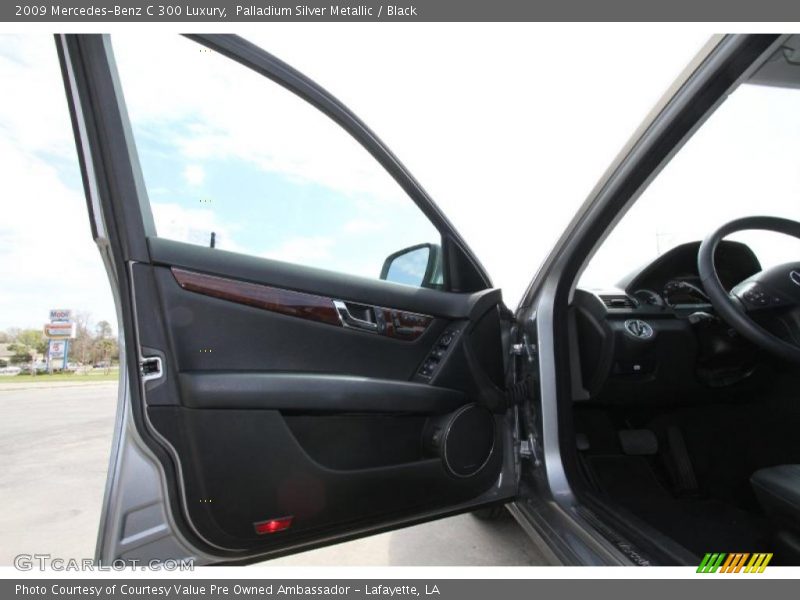 Palladium Silver Metallic / Black 2009 Mercedes-Benz C 300 Luxury