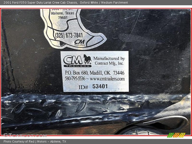 Oxford White / Medium Parchment 2001 Ford F350 Super Duty Lariat Crew Cab Chassis