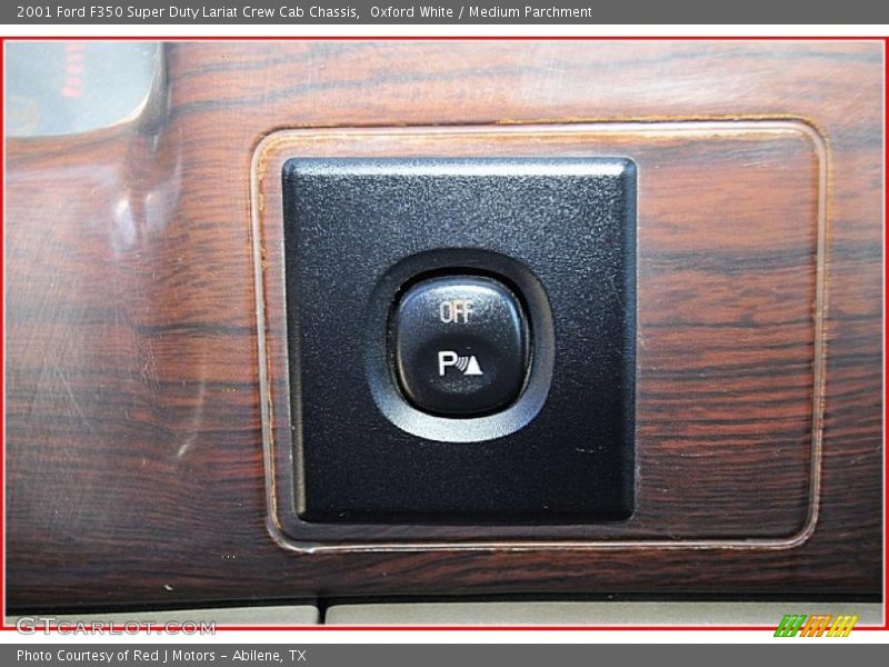 Oxford White / Medium Parchment 2001 Ford F350 Super Duty Lariat Crew Cab Chassis