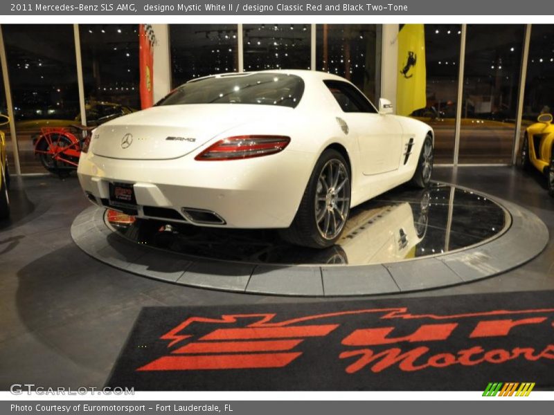 designo Mystic White II / designo Classic Red and Black Two-Tone 2011 Mercedes-Benz SLS AMG