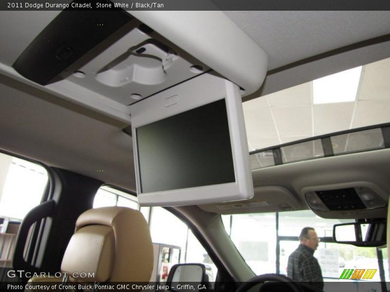 Stone White / Black/Tan 2011 Dodge Durango Citadel