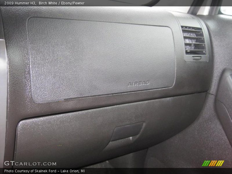 Birch White / Ebony/Pewter 2009 Hummer H3