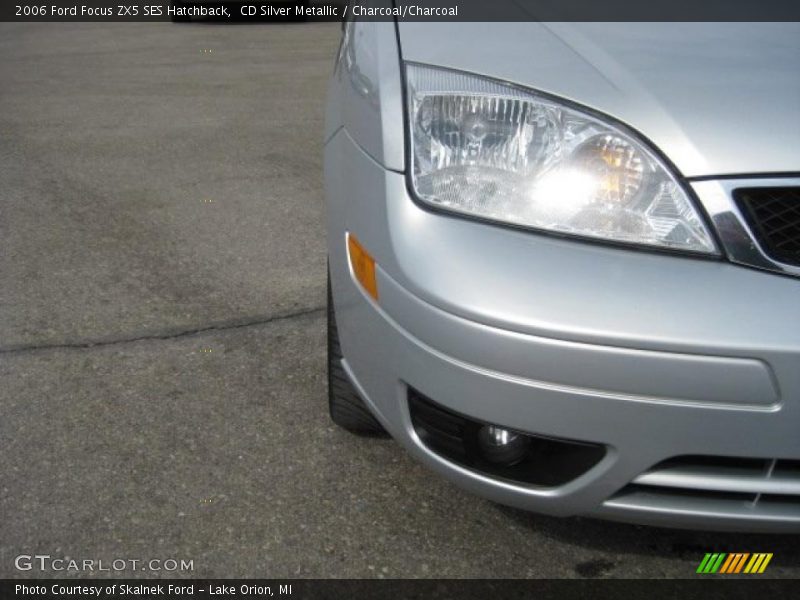 CD Silver Metallic / Charcoal/Charcoal 2006 Ford Focus ZX5 SES Hatchback