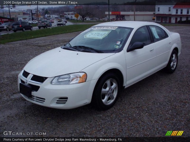 Stone White / Taupe 2006 Dodge Stratus SXT Sedan