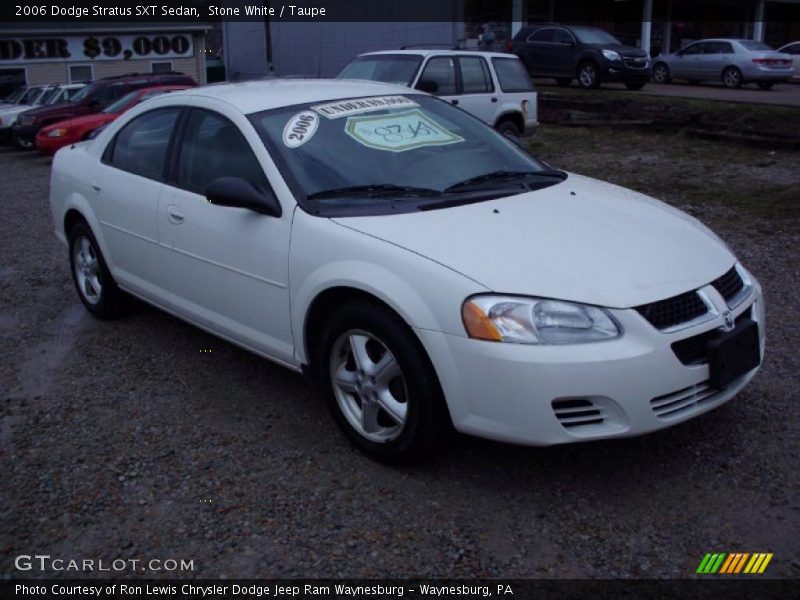 Stone White / Taupe 2006 Dodge Stratus SXT Sedan
