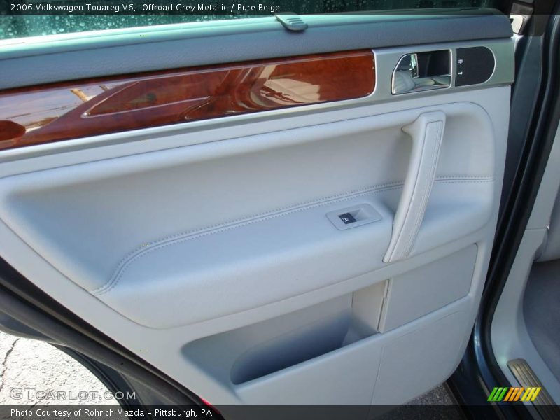 Offroad Grey Metallic / Pure Beige 2006 Volkswagen Touareg V6