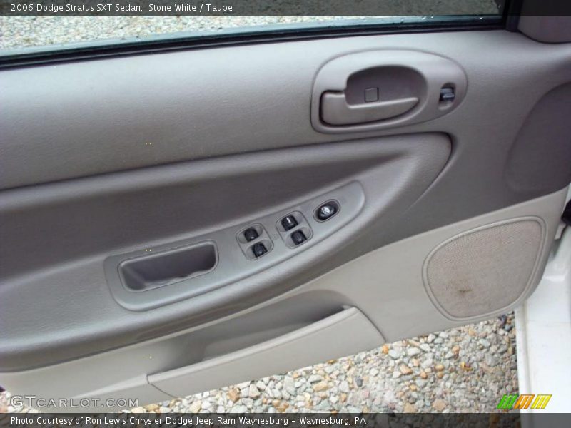 Stone White / Taupe 2006 Dodge Stratus SXT Sedan