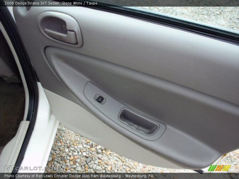 Stone White / Taupe 2006 Dodge Stratus SXT Sedan