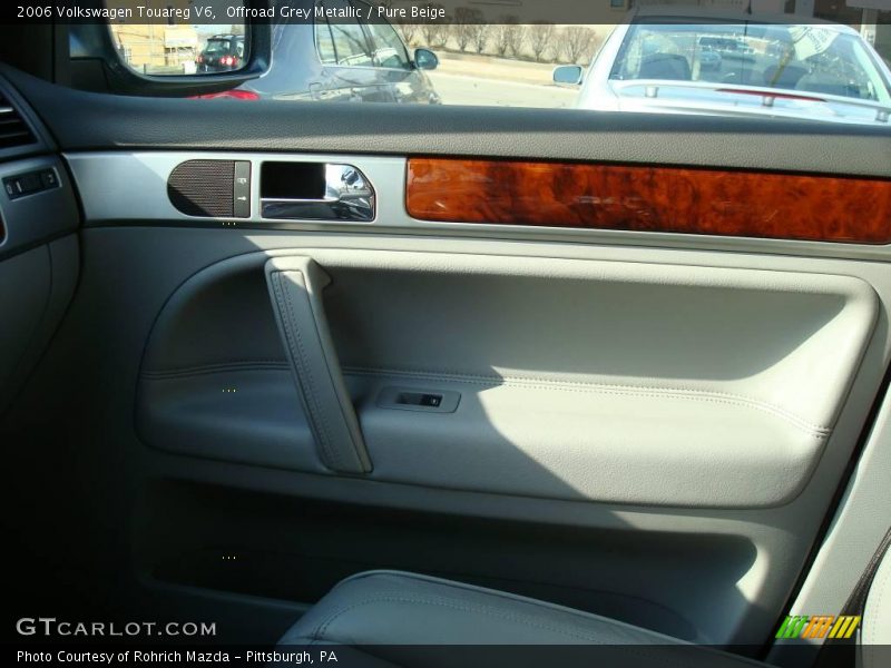 Offroad Grey Metallic / Pure Beige 2006 Volkswagen Touareg V6