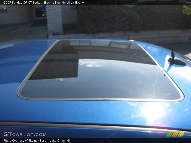 Electric Blue Metallic / Ebony 2005 Pontiac G6 GT Sedan