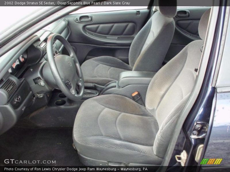  2002 Stratus SE Sedan Dark Slate Gray Interior