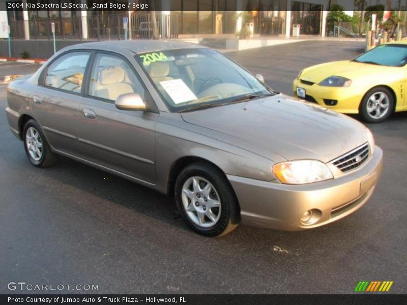 Sand Beige / Beige 2004 Kia Spectra LS Sedan
