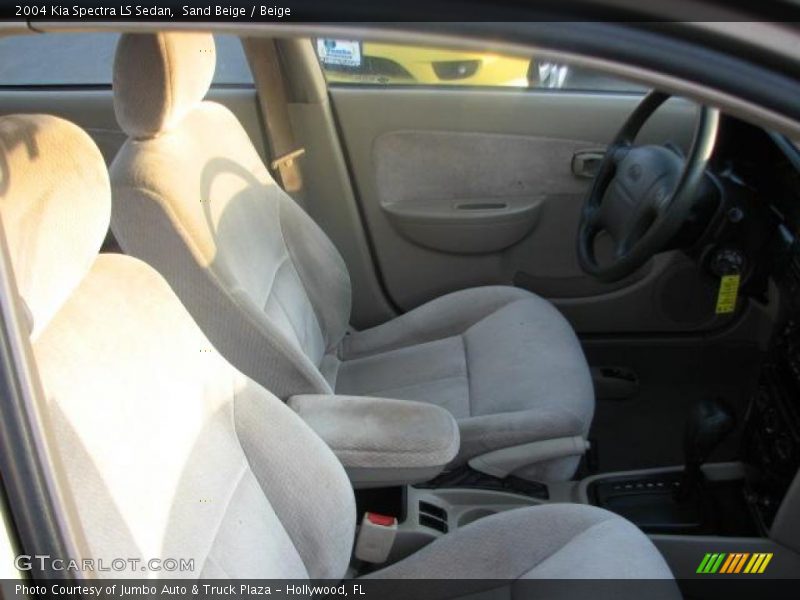 Sand Beige / Beige 2004 Kia Spectra LS Sedan