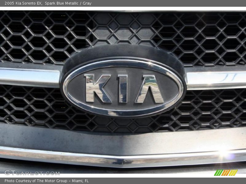 Spark Blue Metallic / Gray 2005 Kia Sorento EX