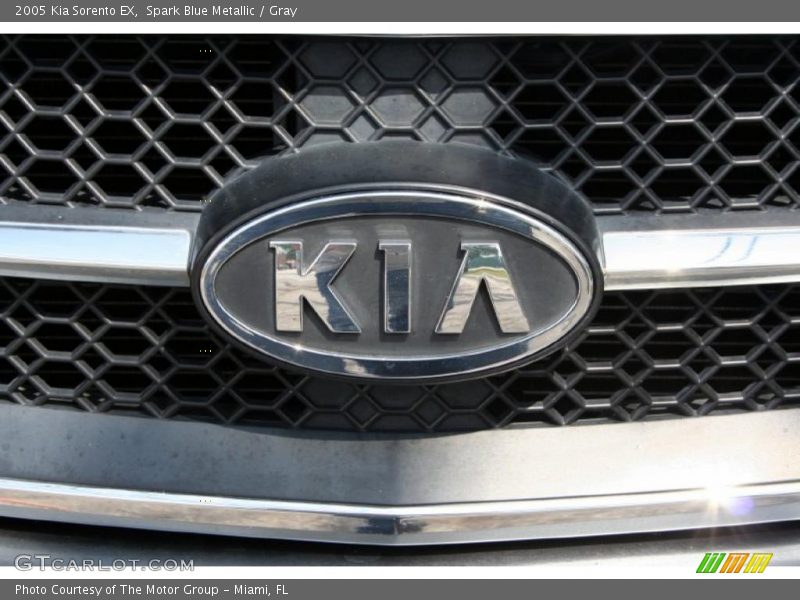 Spark Blue Metallic / Gray 2005 Kia Sorento EX
