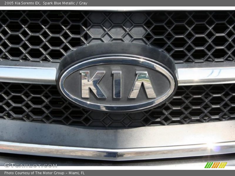 Spark Blue Metallic / Gray 2005 Kia Sorento EX
