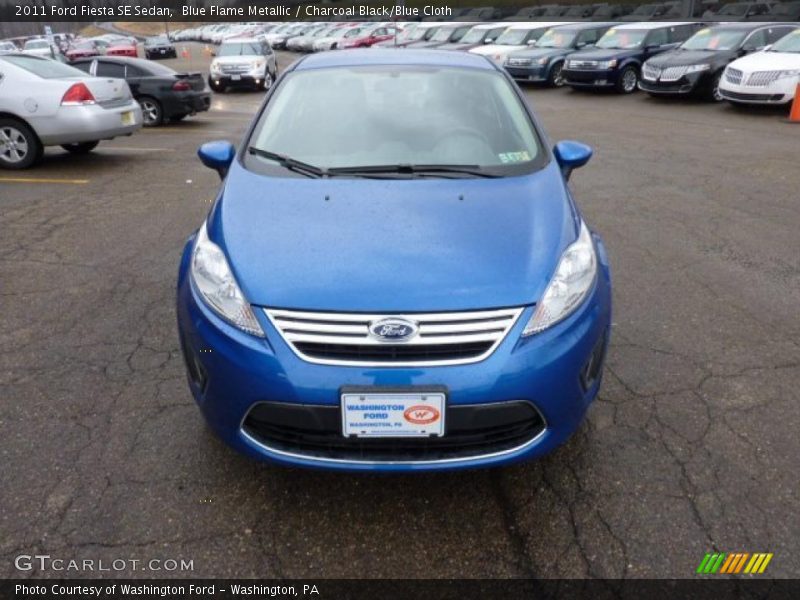Blue Flame Metallic / Charcoal Black/Blue Cloth 2011 Ford Fiesta SE Sedan