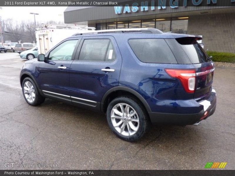 Kona Blue Metallic / Charcoal Black 2011 Ford Explorer XLT 4WD