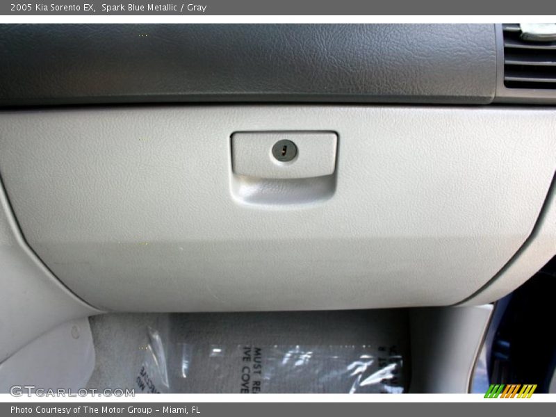 Spark Blue Metallic / Gray 2005 Kia Sorento EX